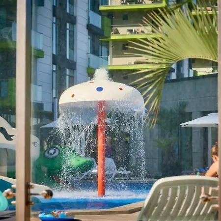Jade - Pool & 20m De Plaja アパート *