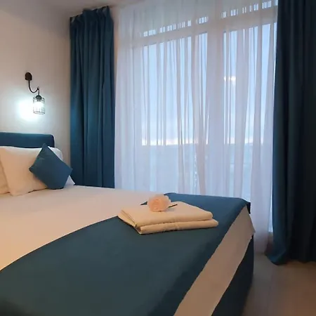 Apartment Jade - Pool & 20m De Plaja