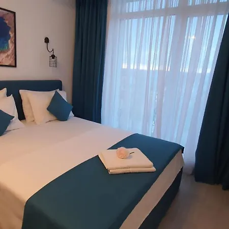 Jade - Pool & 20m De Plaja Apartment