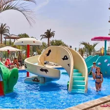 Jade - Pool & 20m De Plaja * Năvodari