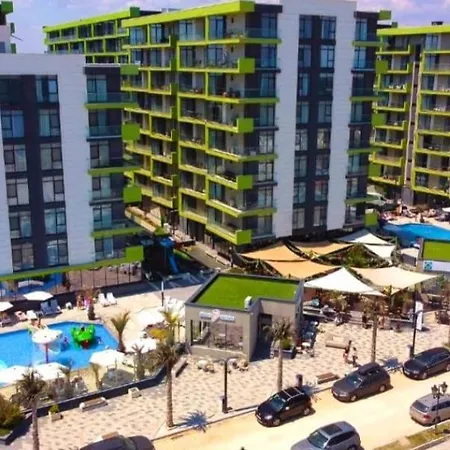 Jade - Pool & 20m De Plaja Apartament